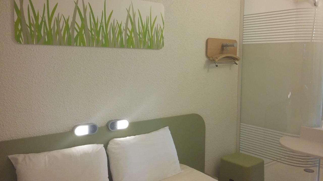 Ibis Budget Монбельяр Экстерьер фото
